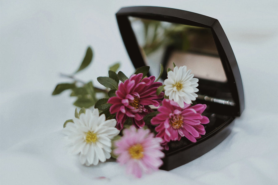 The Best 13 Easy Beauty Hacks Adhesive Remover For Skin StingLess